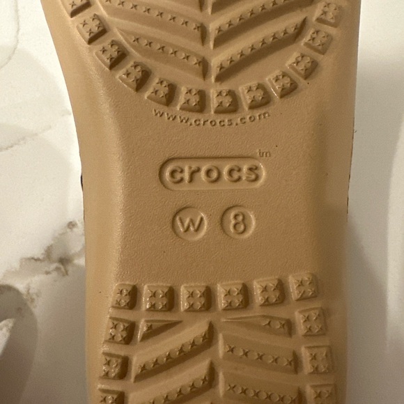 Crocs Kadee II Leopard Graphic Sandals Women's Size 8 Comfort Cushion Cute Sexy - Picture 7 of 13